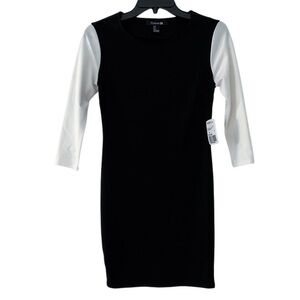 Forever 21- Black and Cream White Long Sleeve Dress (S) NWT